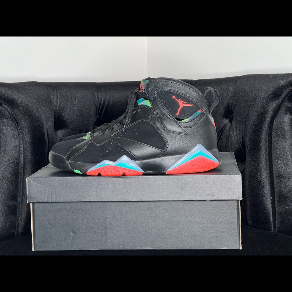 AIR JORDAN 7 RETRO 30TH 'BARCELONA NIGHTS'